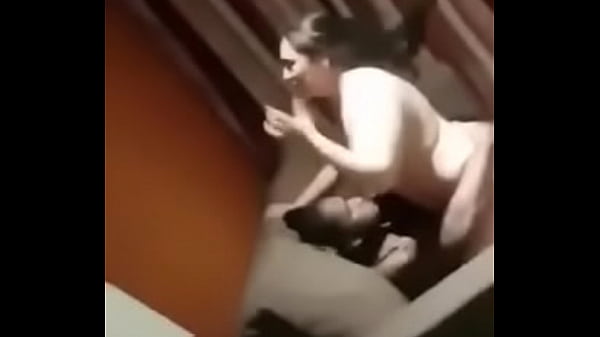 Tiganca se futa cu negru