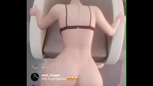 Transmite vivo por ig como se la follan por atrás animacion 3D